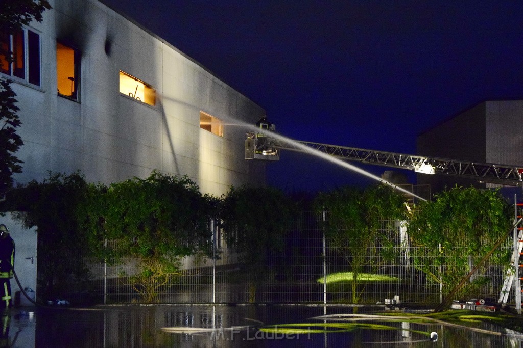 Grossbrand Halle Troisdorf Kriegsdorf Junkersring P544.JPG - Miklos Laubert